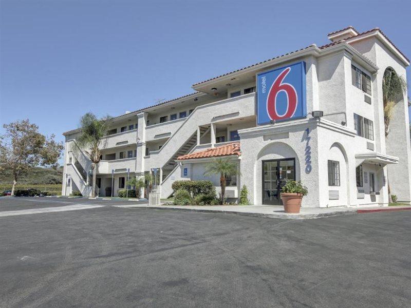 Motel 6-Bellflower, CA - Los Angeles Exterior foto