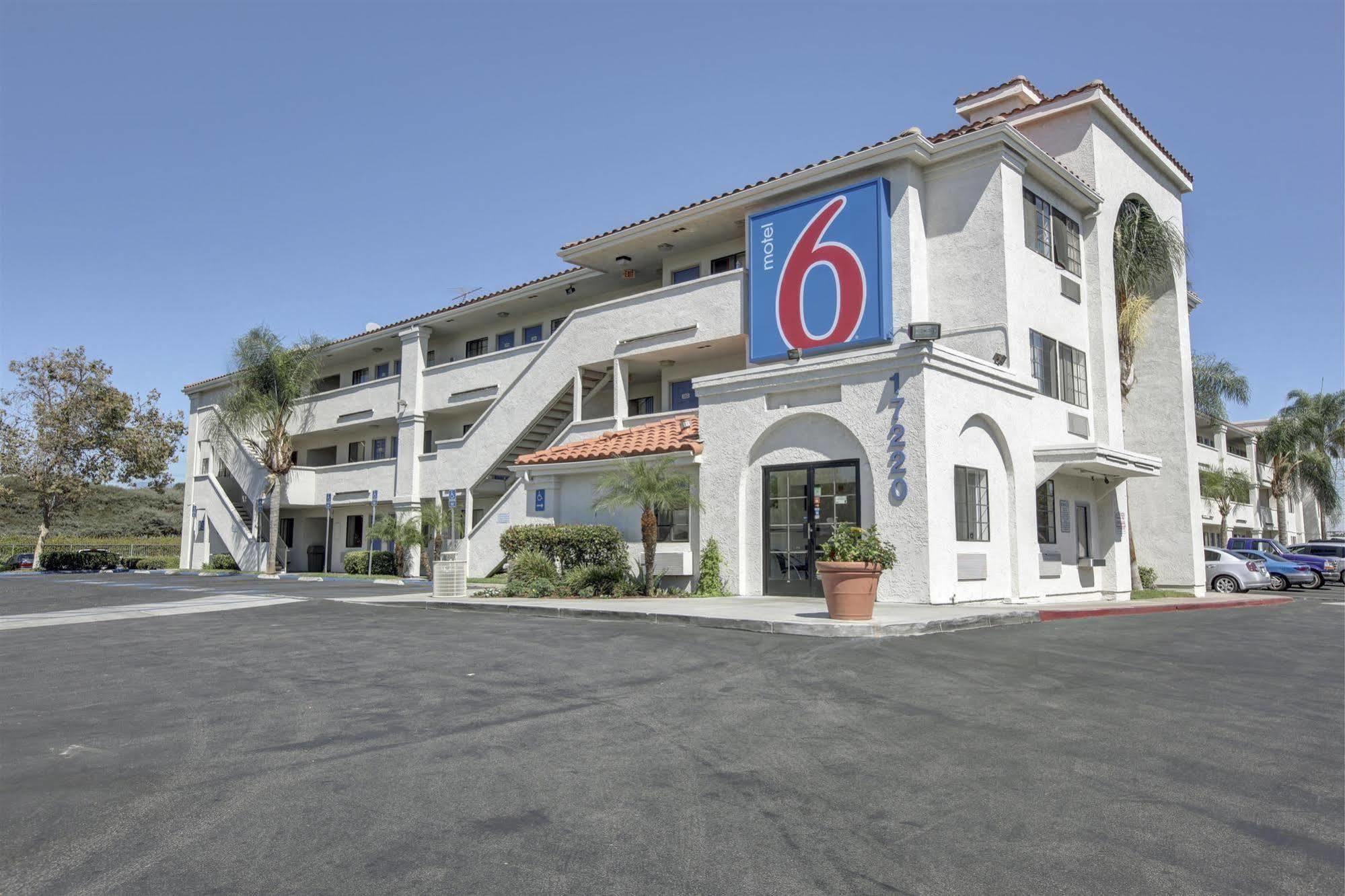 Motel 6-Bellflower, CA - Los Angeles Exterior foto